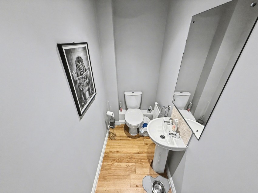 Images for Weaver Crescent, Tiverton, EX16