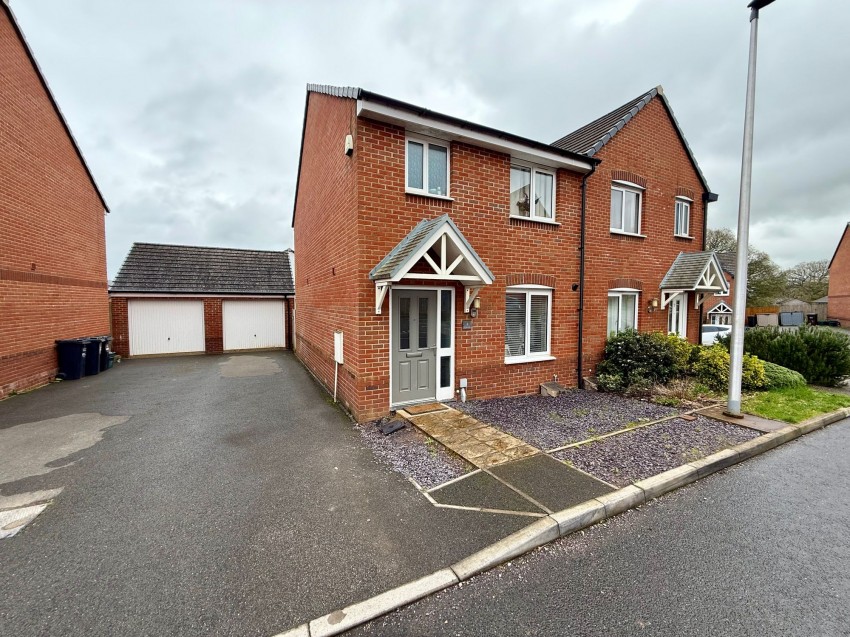 Images for Weaver Crescent, Tiverton, EX16