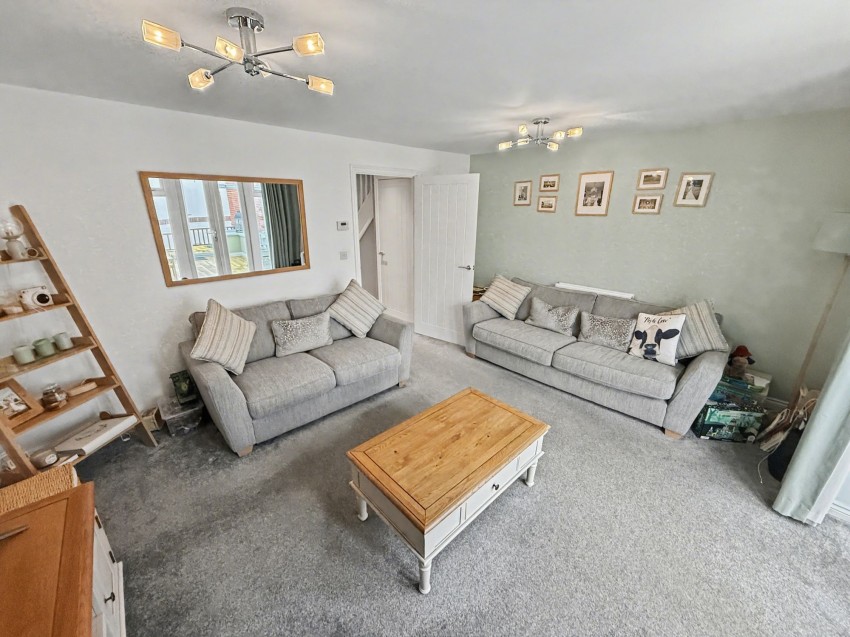 Images for Weaver Crescent, Tiverton, EX16