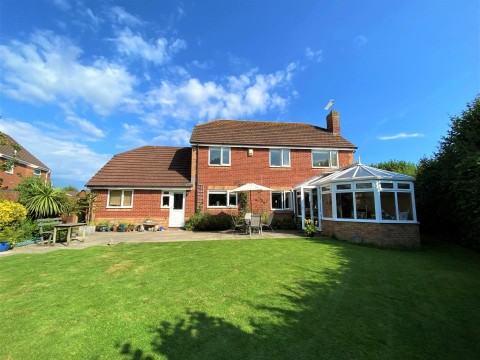 View Full Details for Blackthorn Avenue, TIVERTON