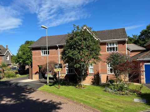 View Full Details for Clarke Close, Uffculme, Cullompton, Devon