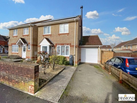 View Full Details for Three Bedroom Detached - Bullfinch Close, Cullompton