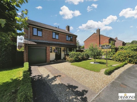 View Full Details for Marguerite Road, Tiverton, Devon