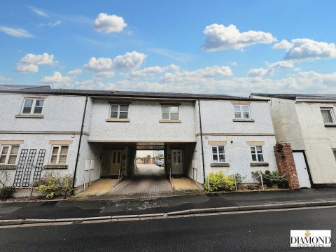 View Full Details for Bampton Street, Tiverton, Devon