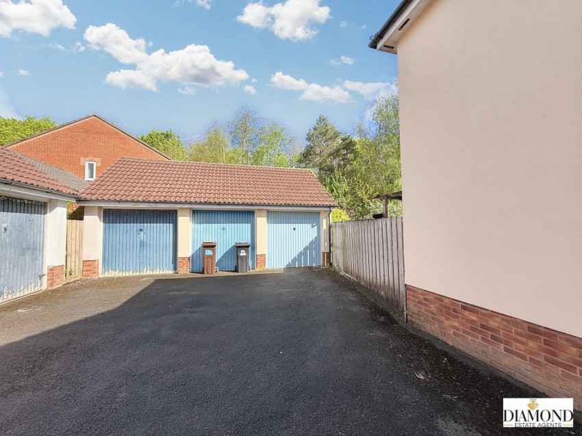 Images for Banksia Close, Tiverton