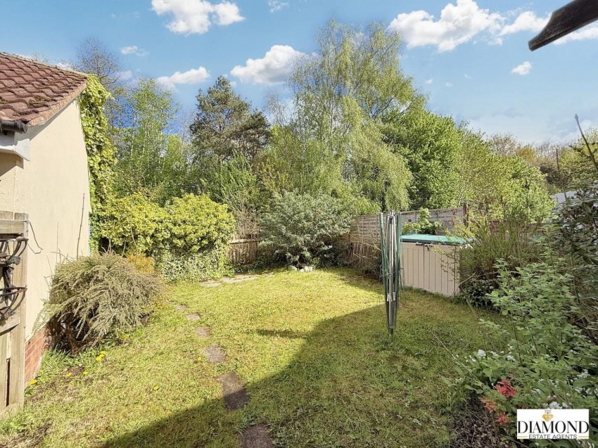 Images for Banksia Close, Tiverton