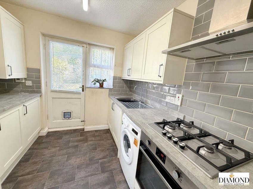 Images for Banksia Close, Tiverton