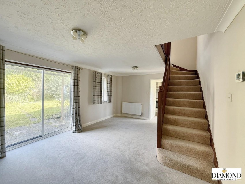 Images for Banksia Close, Tiverton