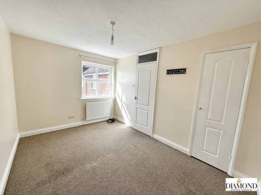 Images for Banksia Close, Tiverton