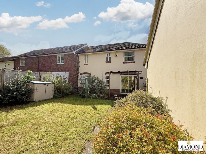 Images for Banksia Close, Tiverton
