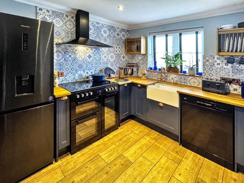 Images for Devonshire Rise, Tiverton, EX16