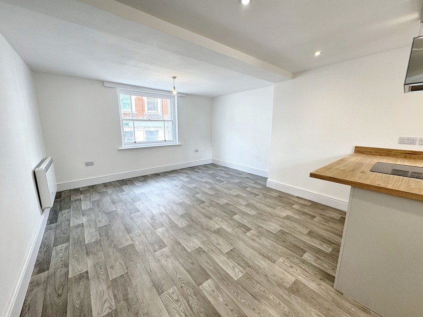Images for 35 Fore Street, Tiverton, EX16