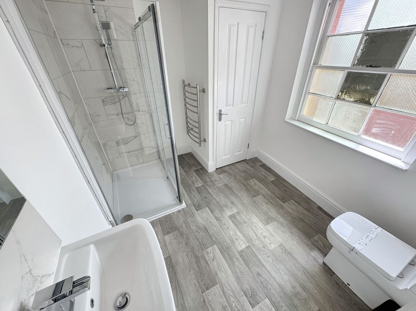 Images for 35 Fore Street, Tiverton, EX16