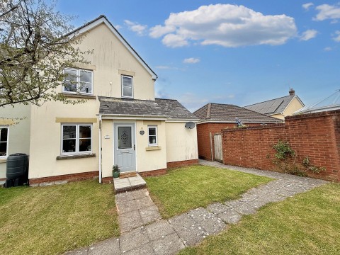 View Full Details for Oakfields, Tiverton, EX16