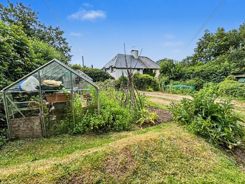 Images for Cove, Tiverton, EX16