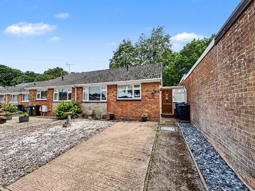 Images for Harding Crescent, Tiverton, EX16