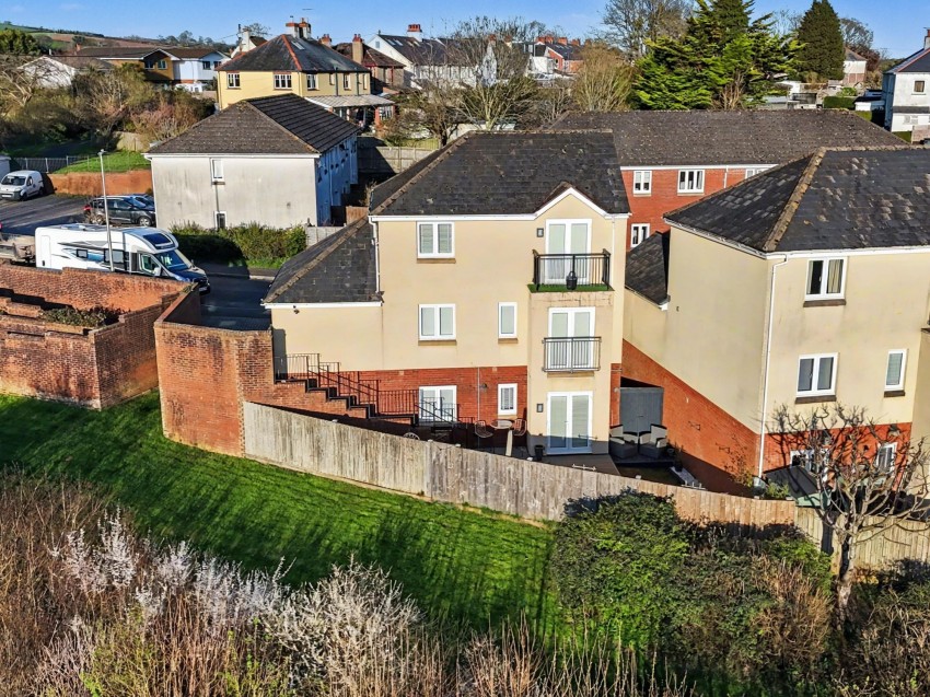 Images for Oakfields, Tiverton, EX16