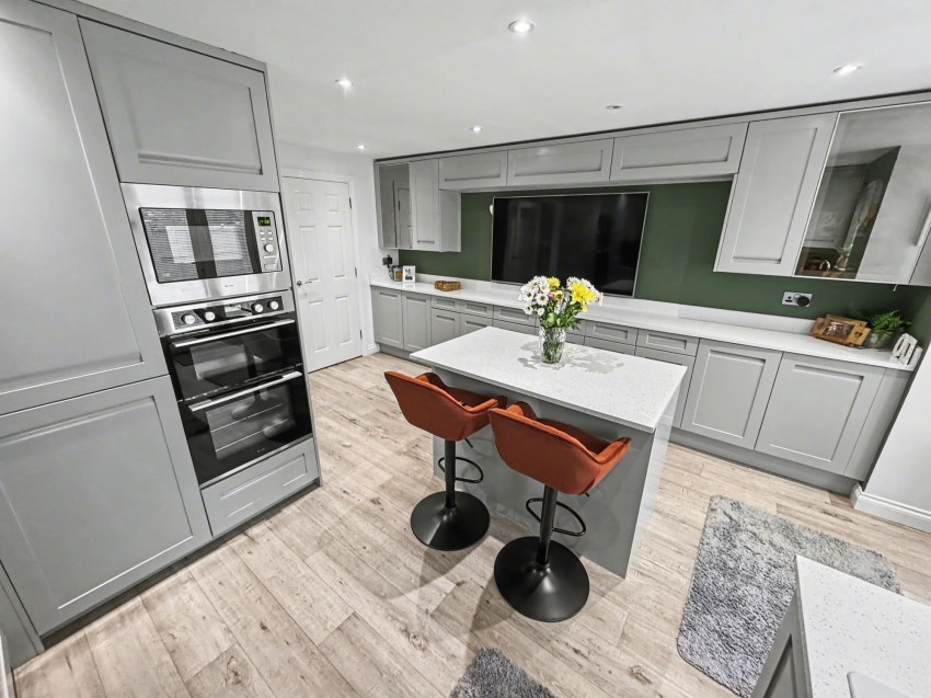 Images for Oakfields, Tiverton, EX16