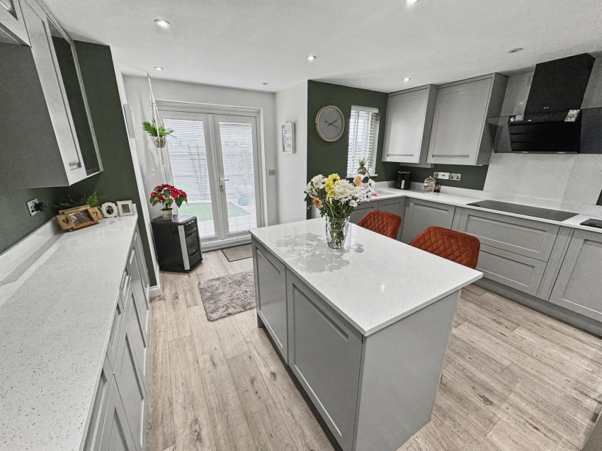 Images for Oakfields, Tiverton, EX16