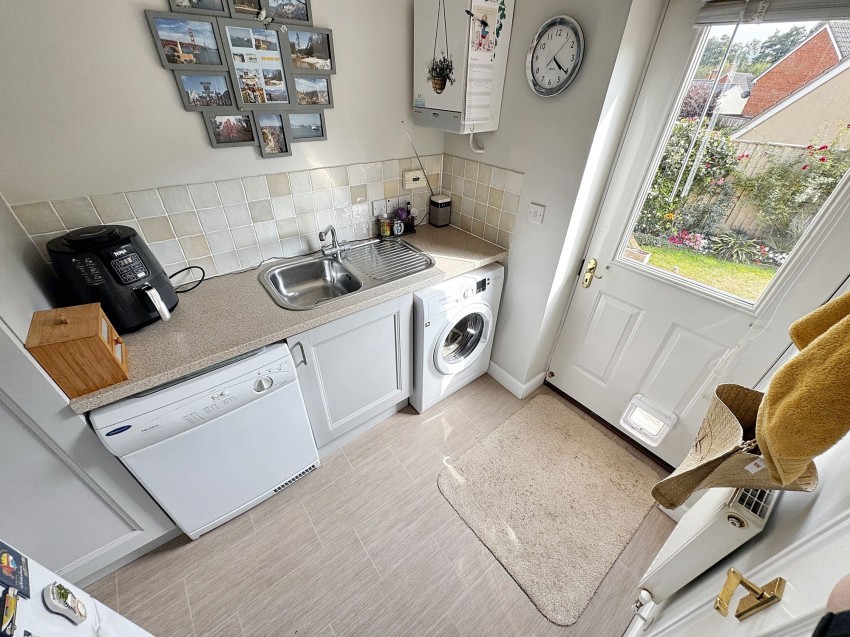 Images for Fairby Close, Tiverton, EX16