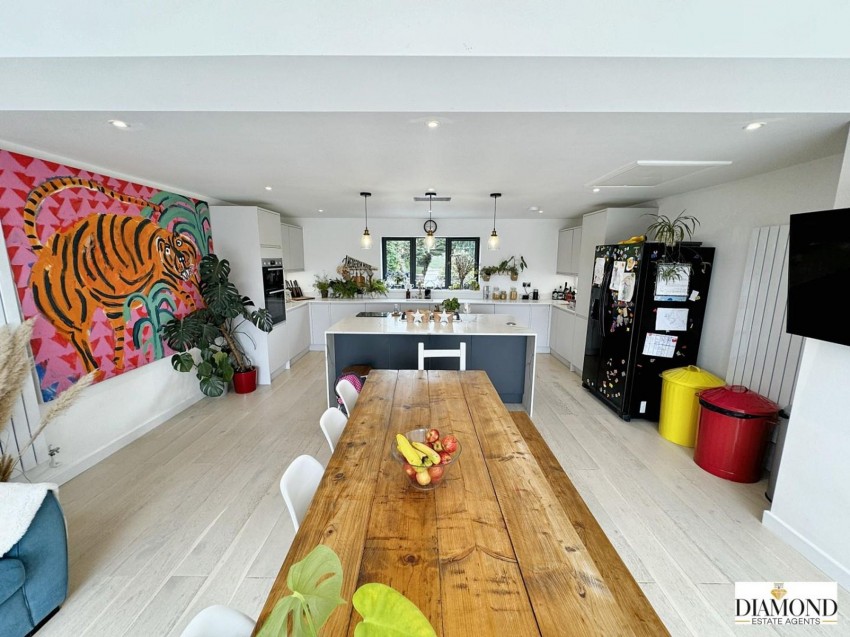 Images for Crown Hill, Halberton, EX16