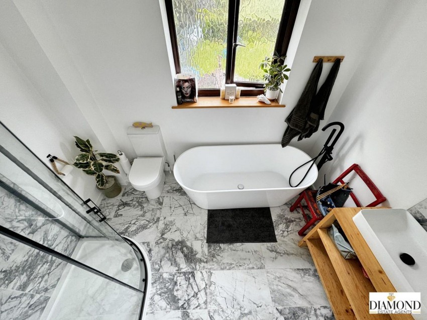 Images for Crown Hill, Halberton, EX16