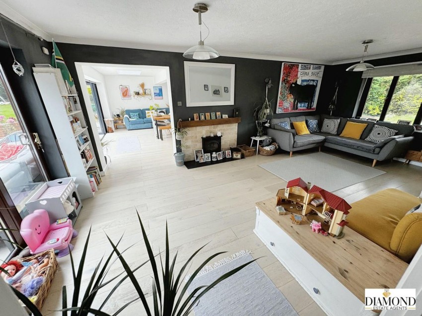 Images for Crown Hill, Halberton, EX16