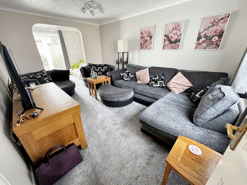 Images for Oakfields, Tiverton, EX16
