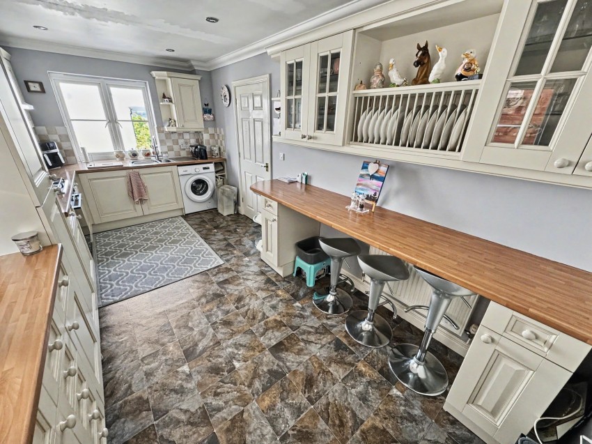 Images for Devonshire Rise, Tiverton, EX16