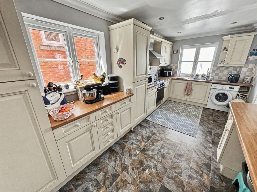 Images for Devonshire Rise, Tiverton, EX16
