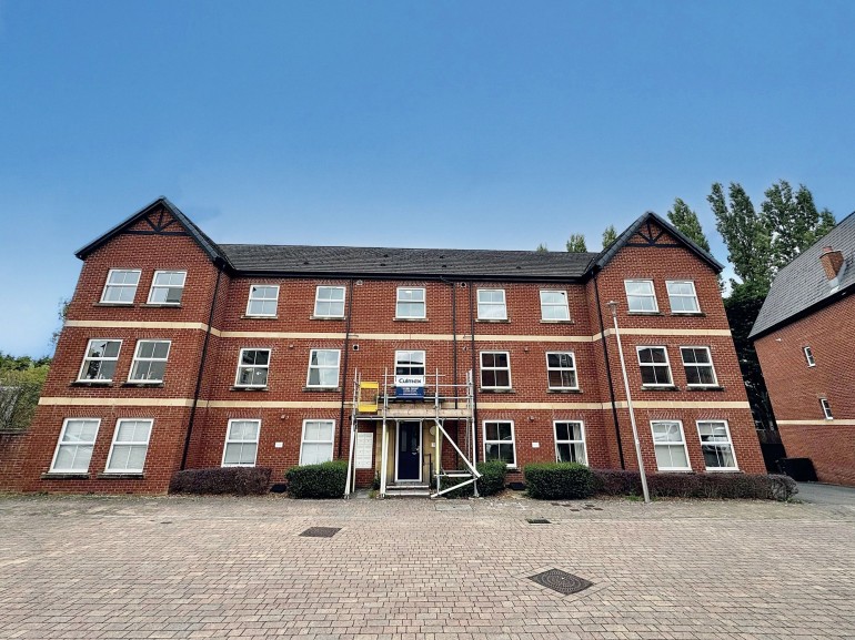 Popham Close, Tiverton, EX16