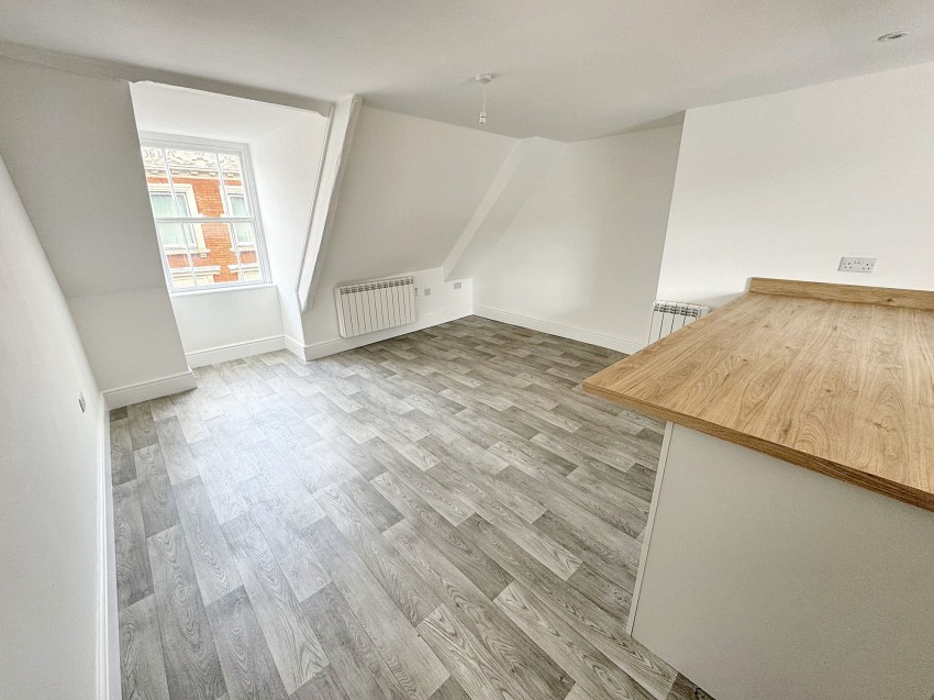 Images for 35 Fore Street, Tiverton, EX16