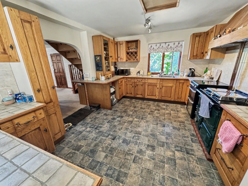 Images for Seven Crosses, Tiverton, EX16