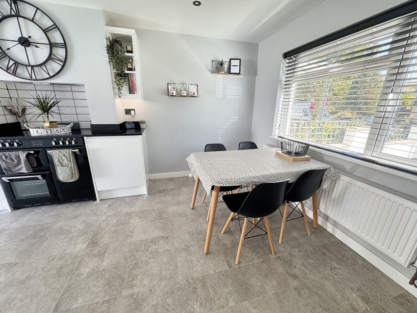 Images for School Close, Bampton, EX16