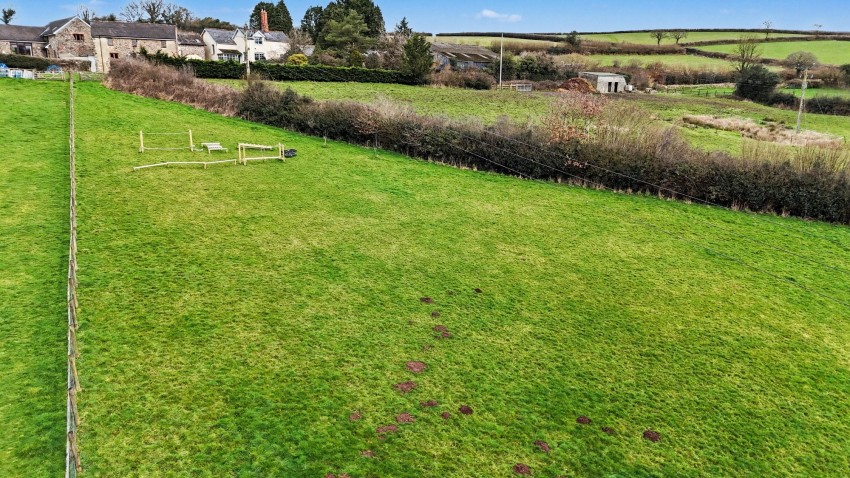 Images for Ash Mill, Higher Week, EX36