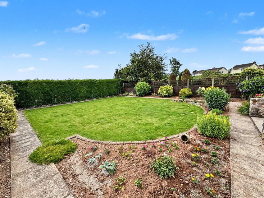 Images for Hensons Drive, Westleigh, EX16